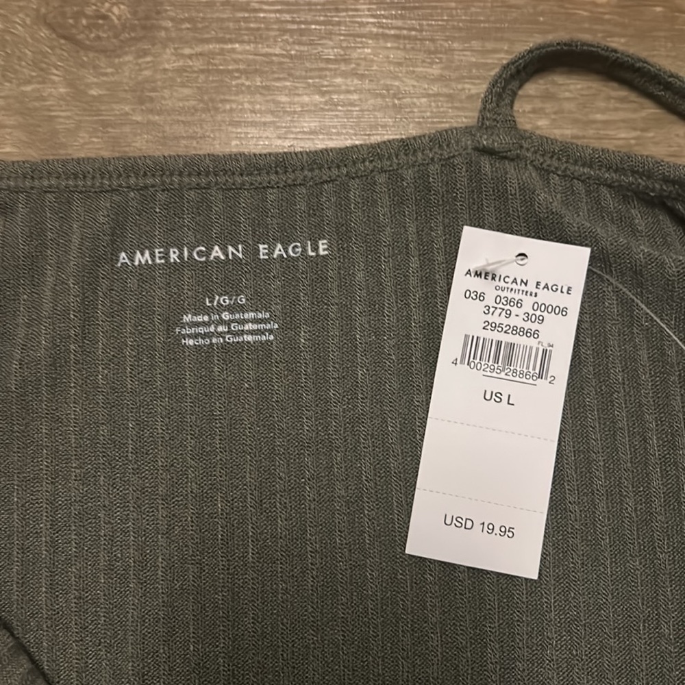 AEO olive button front tank NWT - Picture 12 of 12